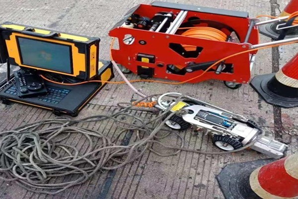 大祥CCTV管道检测机器人